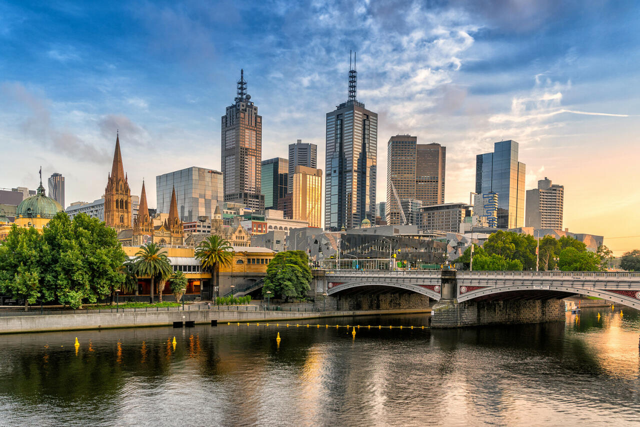 Мельбурн стал крупнейшим городом Австралии