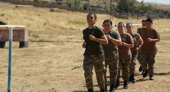 Дохлую армянскую армию пытаются пополнить женщинами