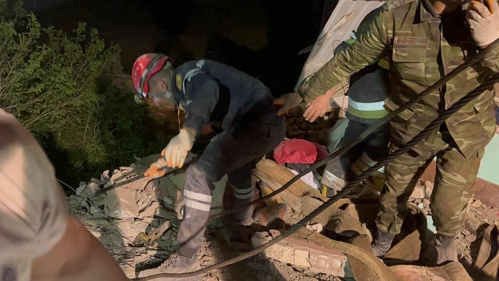 В Билясуваре продолжается поисково-спасательная операция