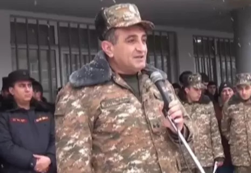 В Армении избили военкома