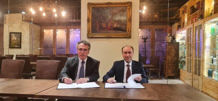 Ассоциации банков Азербайджана и Венгрии подписали меморандум о сотрудничестве