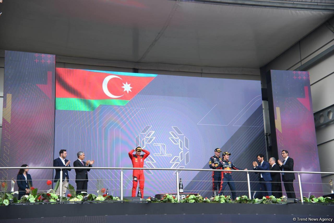 Формула азербайджан 2024. Награждение победителей. Формула 1 в Азербайджане 2024. Формула 1 Баку 2023. Гран при Азербайджана 2023.