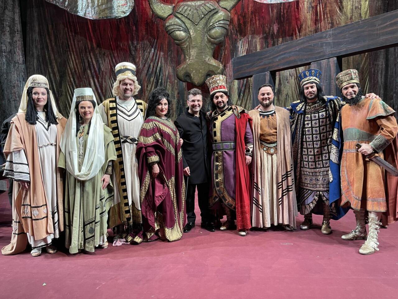 Впервые в истории театра Бухареста представлен спектакль под управлением азербайджанского дирижера