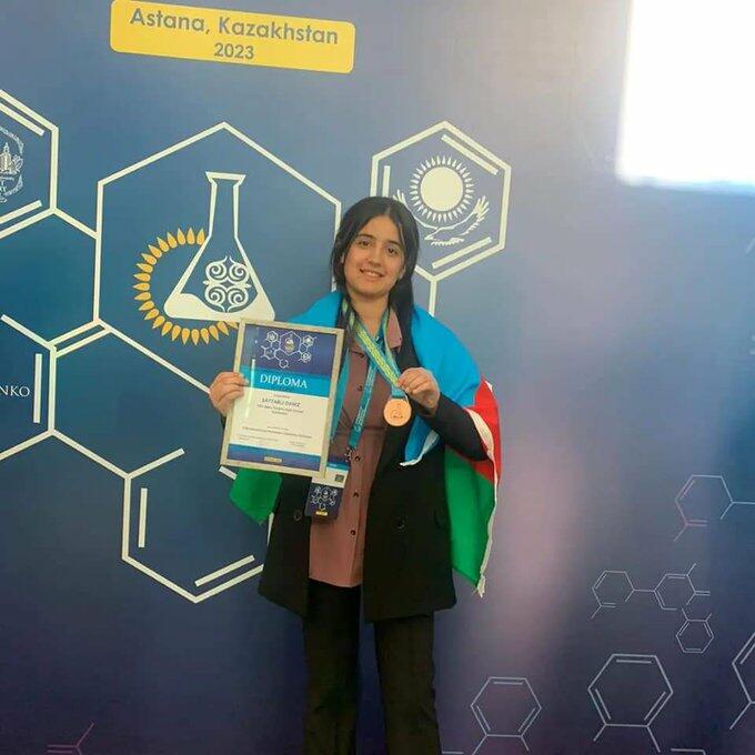 Студентка из Азербайджана завоевала медаль на Международной Менделеевской олимпиаде