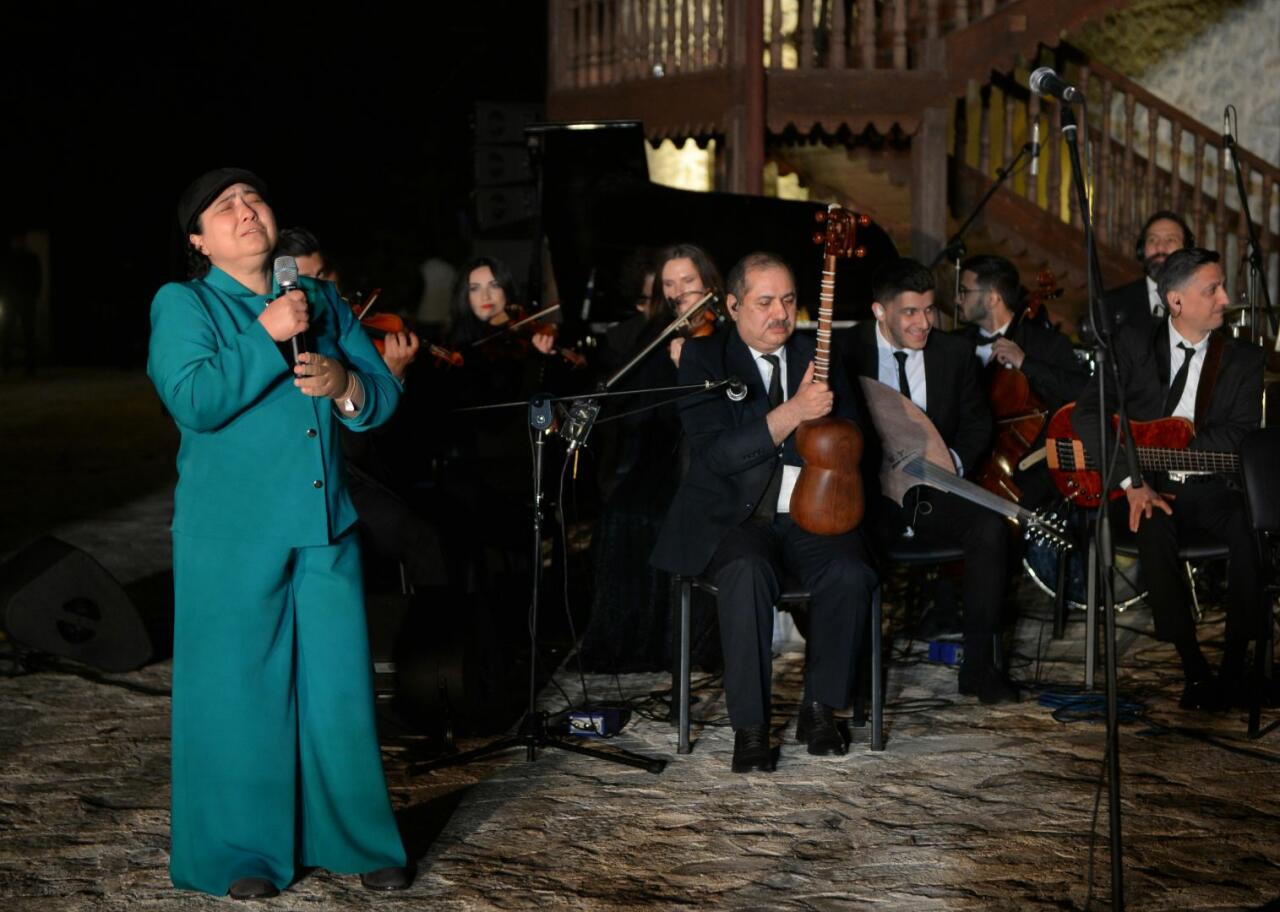 В Шуше представлена ​​концертная программа "Общенациональный лидер Гейдар Алиев – любимые песни"