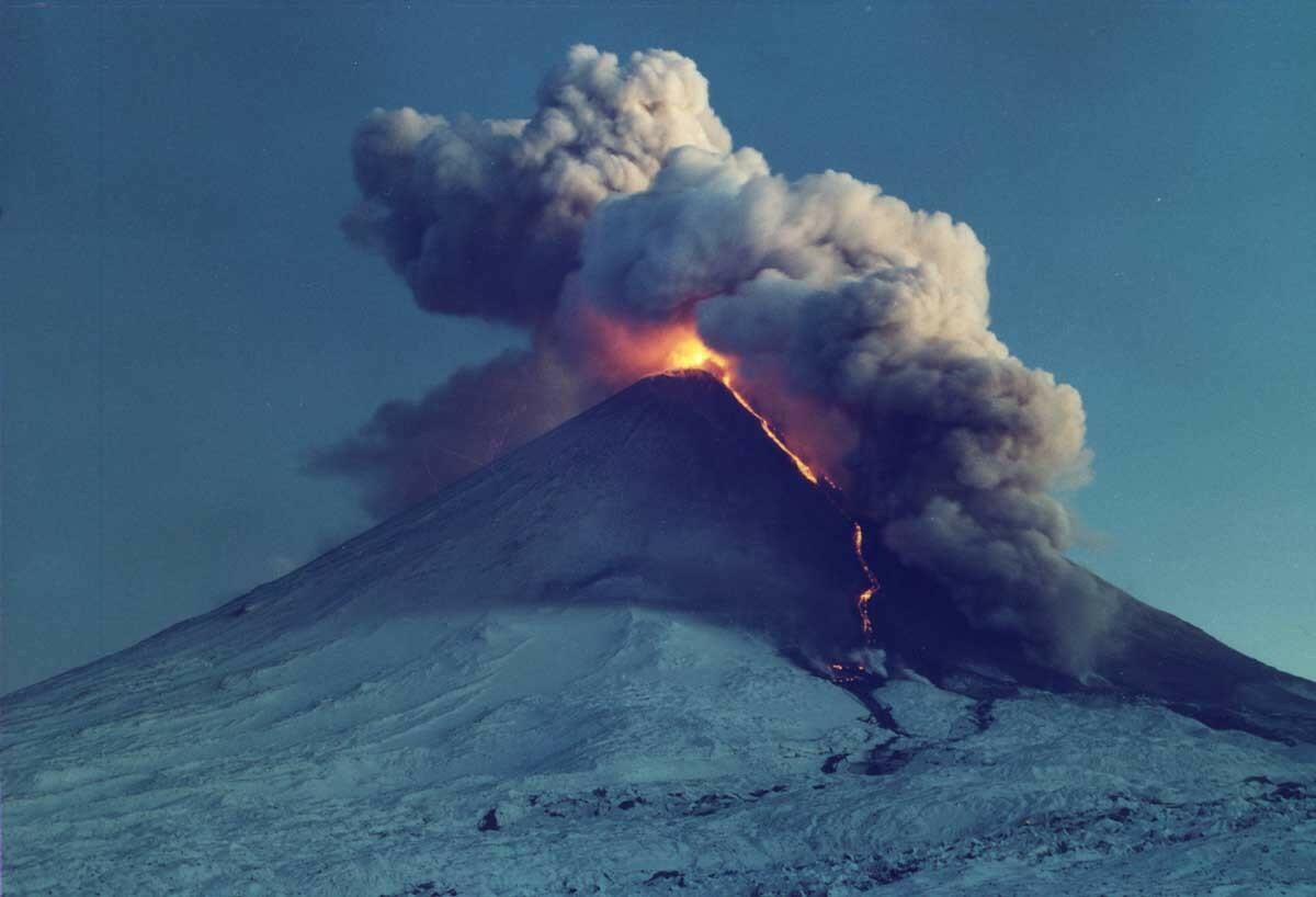 Мексиканский вулкан Попокатепетль активизировался