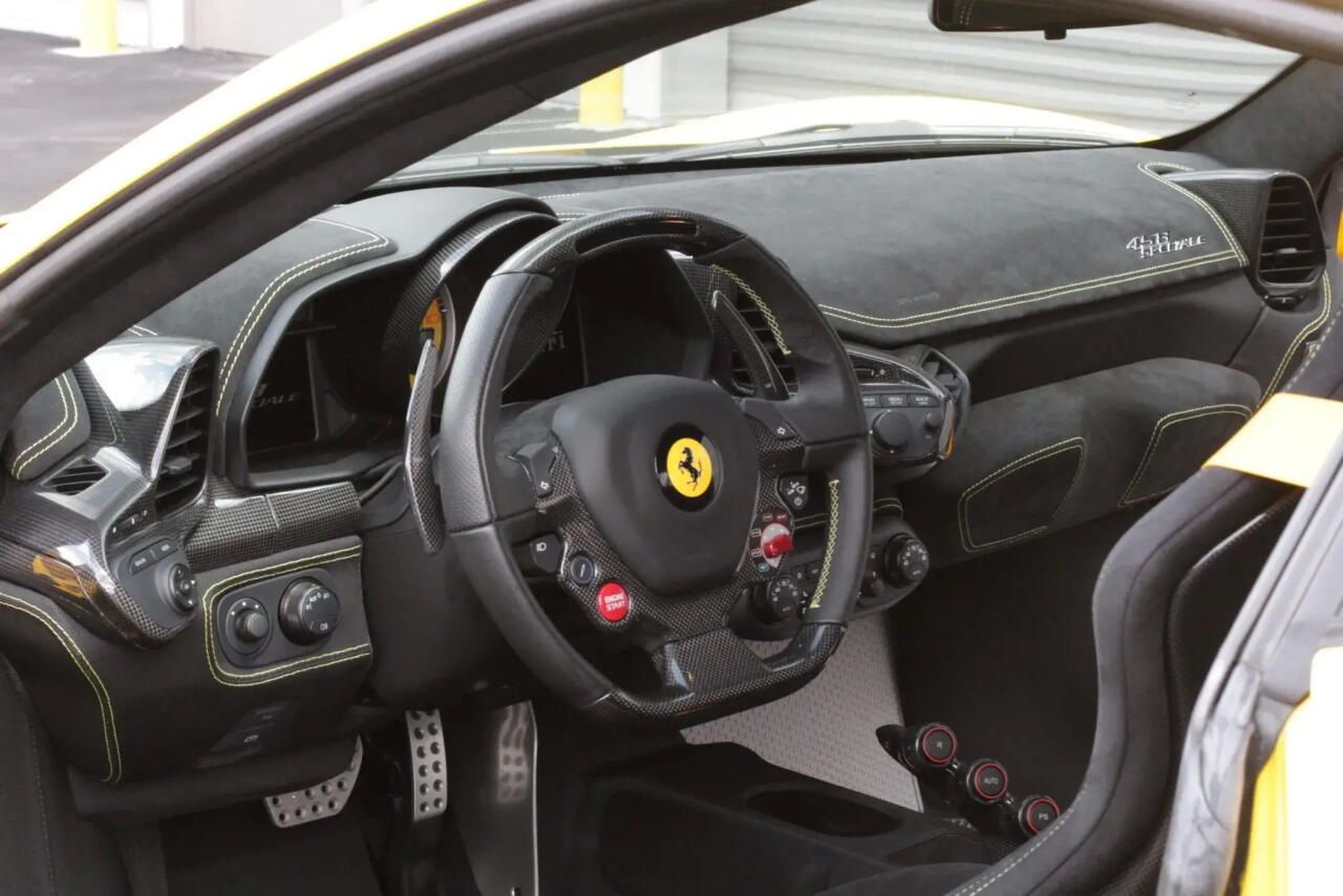 В продаже появилась редкая Ferrari 458 Italia