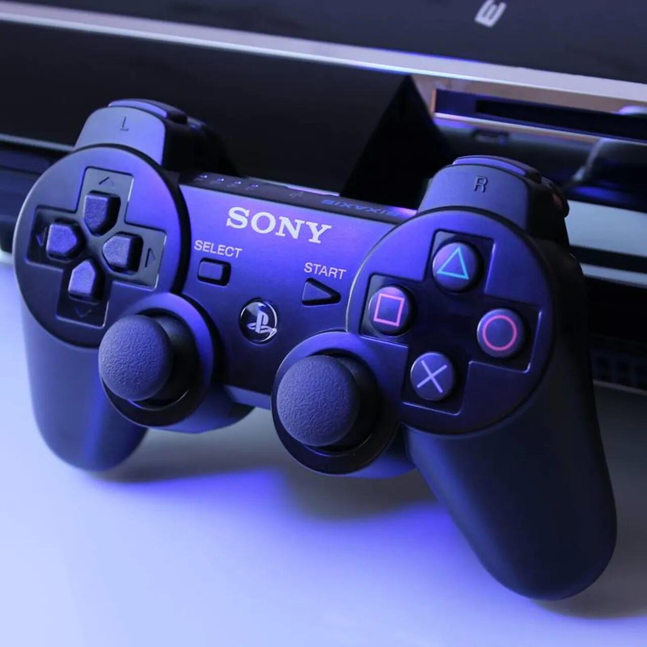 Sony отметила снижение спроса на игры для консолей
