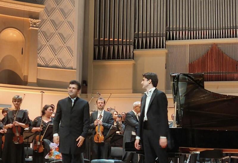 Академический симфонический оркестр России выступил под управлением азербайджанского дирижера