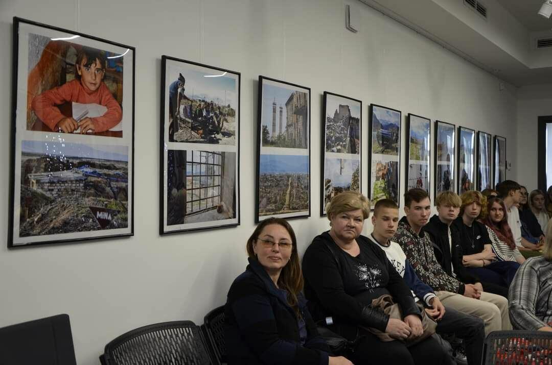 В Литве открылась фотоэкспозиция Ричардаса Лапайтиса о Карабахе