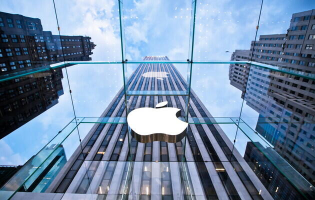 Apple обвинила в краже технологий бывшего сотрудника