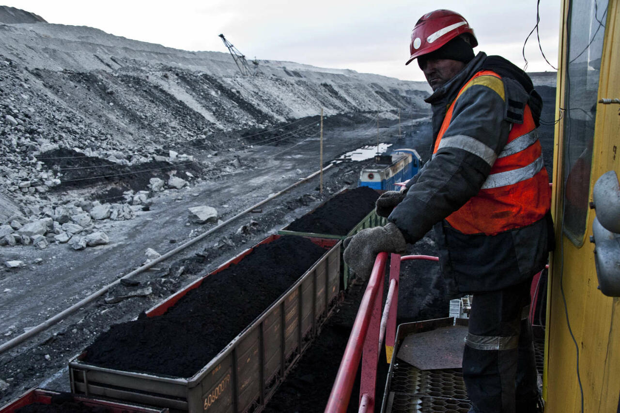 Япония сократила импорт угля из России