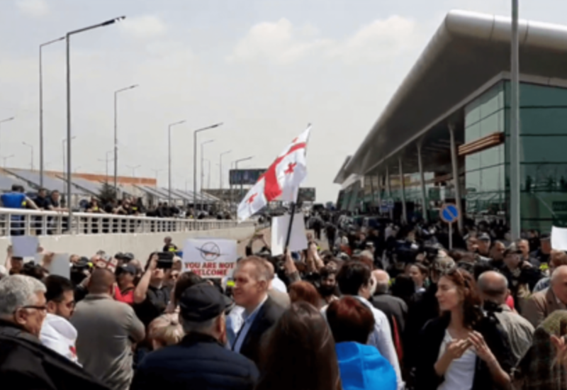 Акция протеста в Грузии привела к задержаниям
