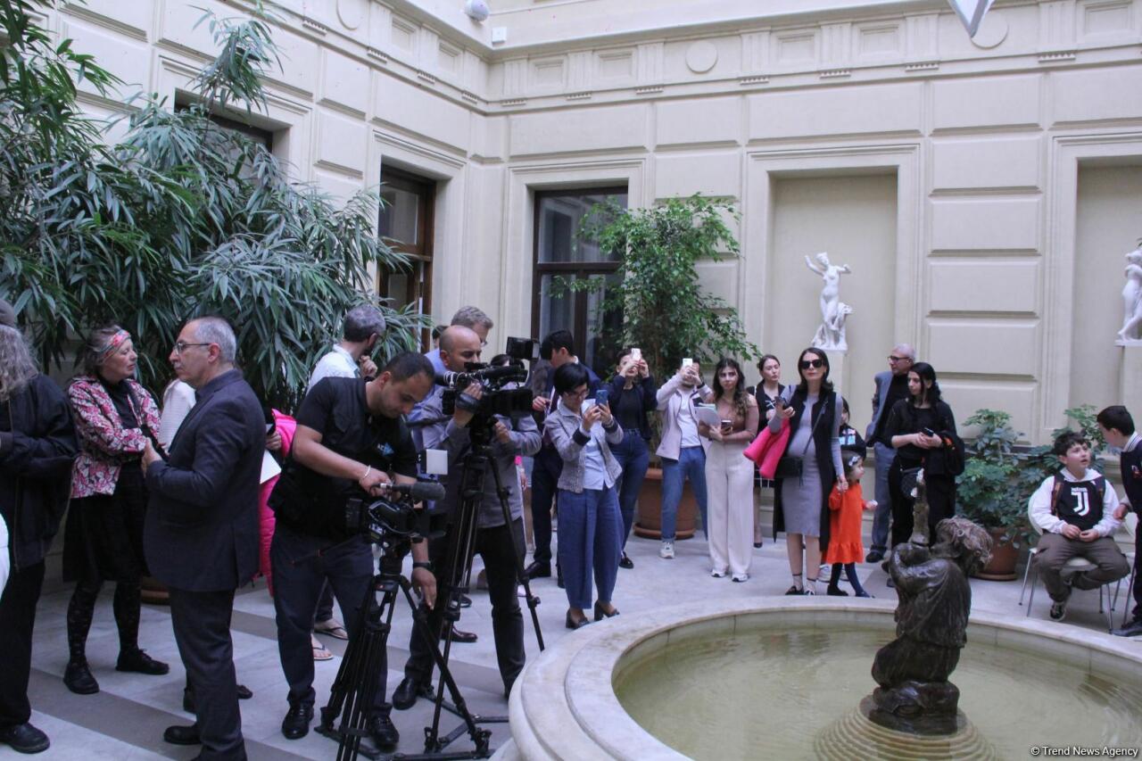 В Национальном музее искусств Азербайджана представлен уникальный проект "Сохранившаяся природа"