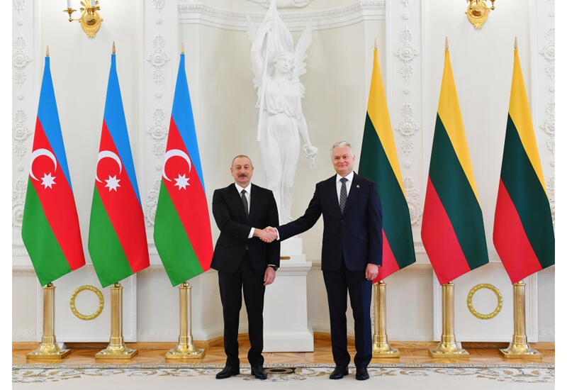 Баку и Вильнюс "сверяют часы": о важности визита Президента Ильхама Алиева в Литву