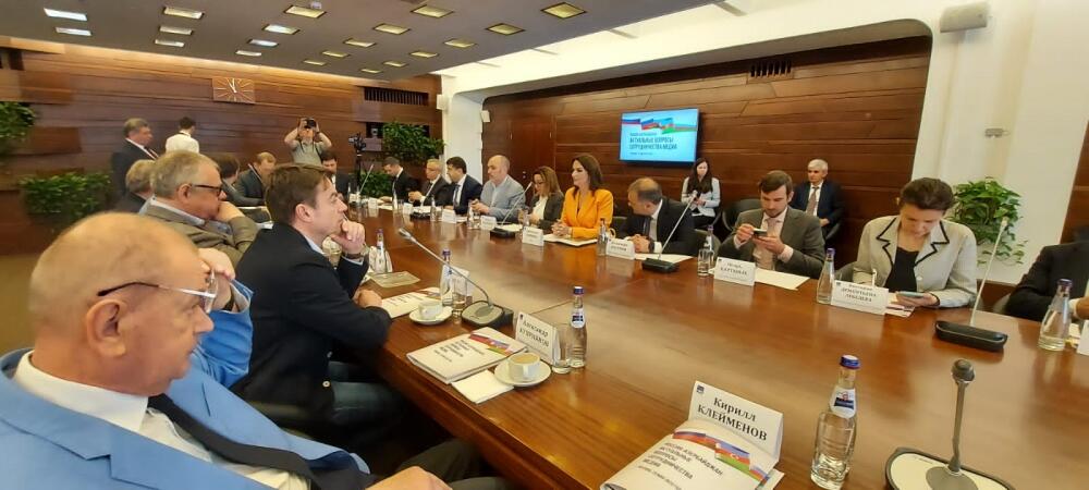 В Москве состоялся круглый стол «Россия – Азербайджан: актуальные вопросы сотрудничества медиа»