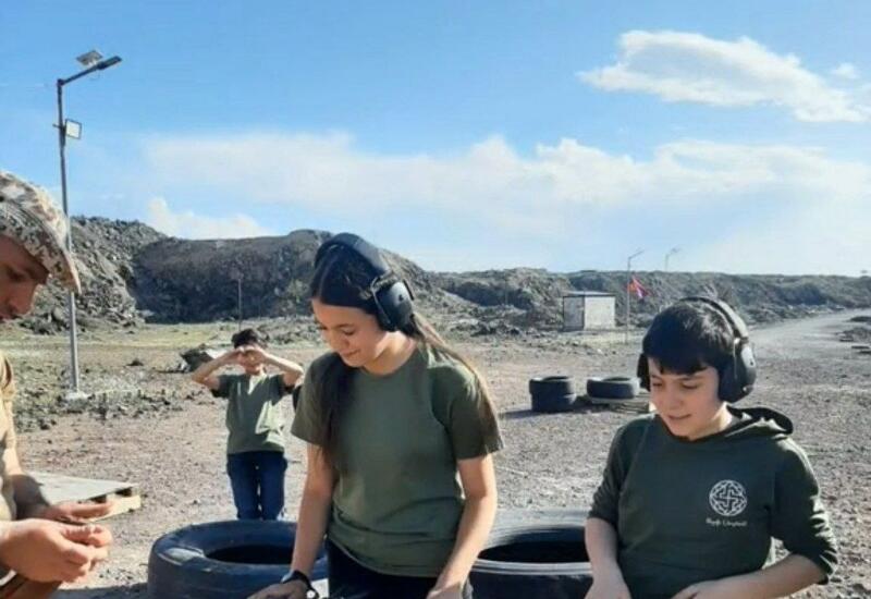 Армяне упорно продолжают готовить детей к роли пушечного мяса