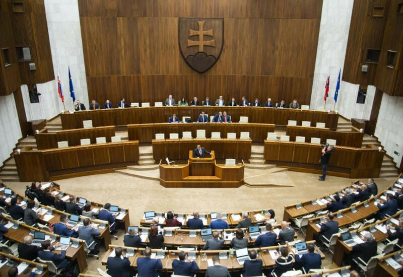В Словакии пройдут внеочередные парламентские выборы