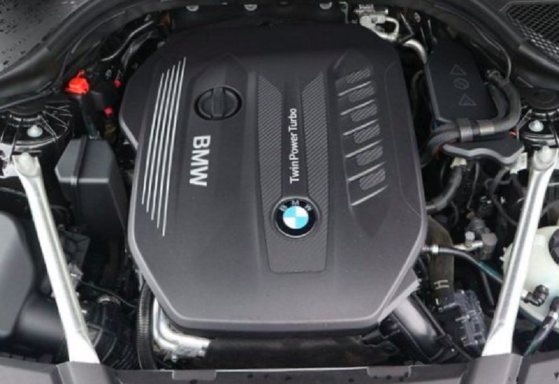 BMW обновила дизельный мотор для BMW X5 и BMW X6