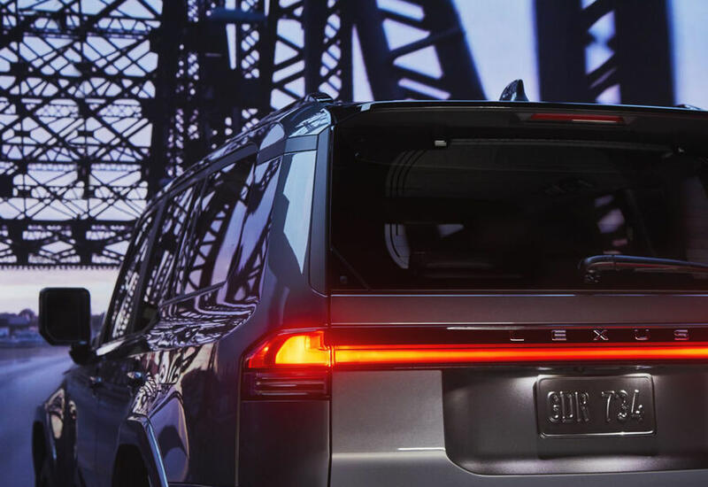 Lexus назвал дату дебюта нового внедорожника GX