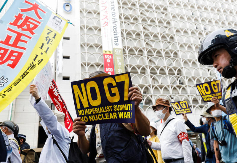 Столкновения протестующих с полицией в японской Хиросиме
