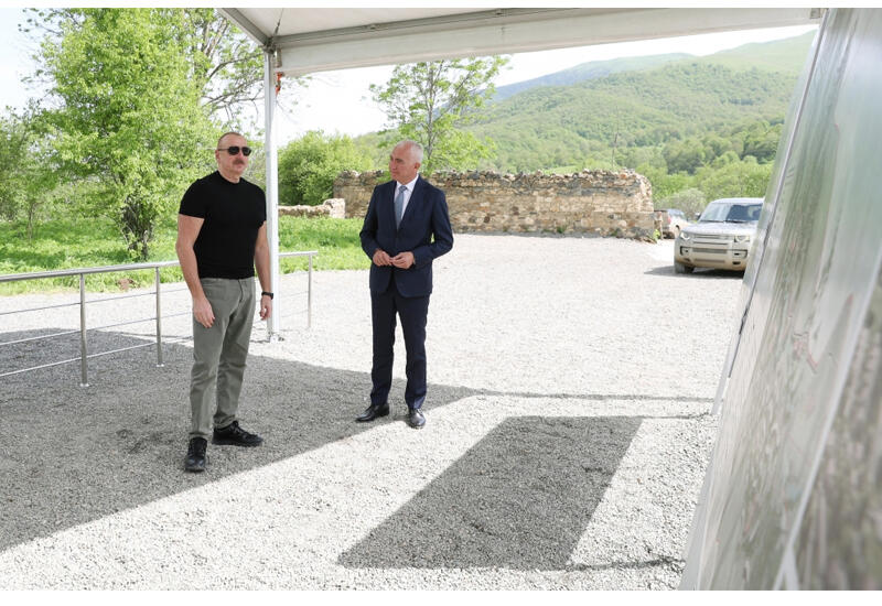 Президент Ильхам Алиев совершил поездку в Лачинский район