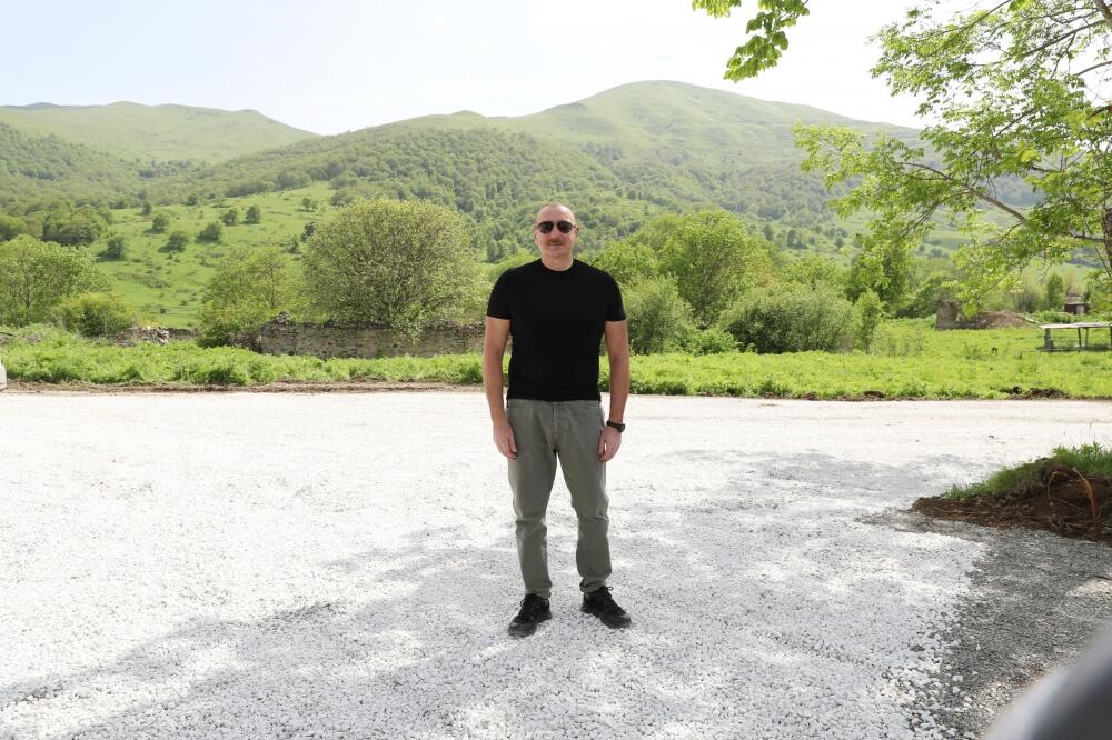 Президент Ильхам Алиев заложил фундамент поселка Горчу Лачинского района