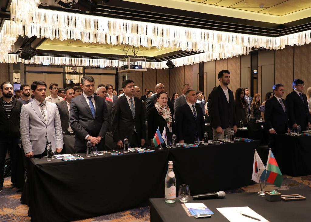 В Сеуле в рамках “Года Гейдара Алиева” состоялась встреча с азербайджанской общиной
