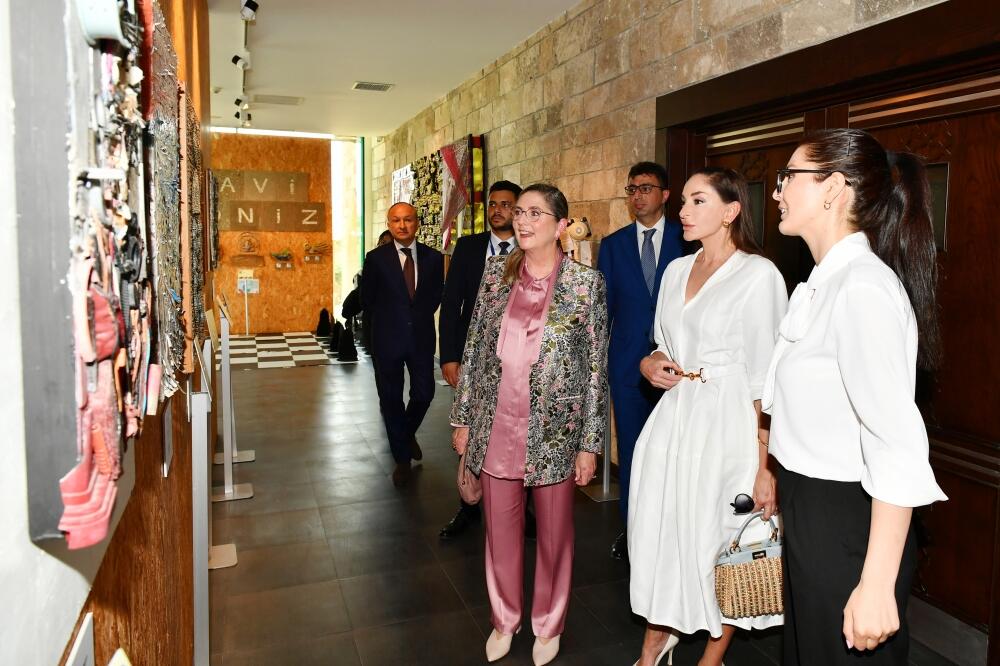Первая леди Мехрибан Алиева и Первая леди Израиля Михаль Герцог побывали в Археолого-этнографическом музейном комплексе Гала