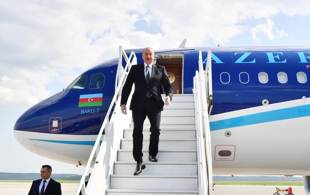 Президент Ильхам Алиев прибыл с визитом в Молдову