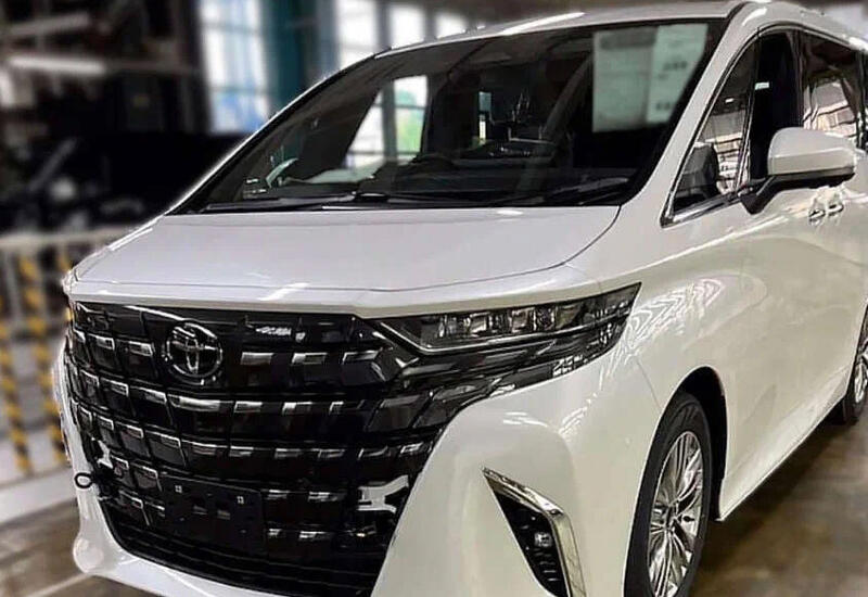 Toyota Alphard нового поколения