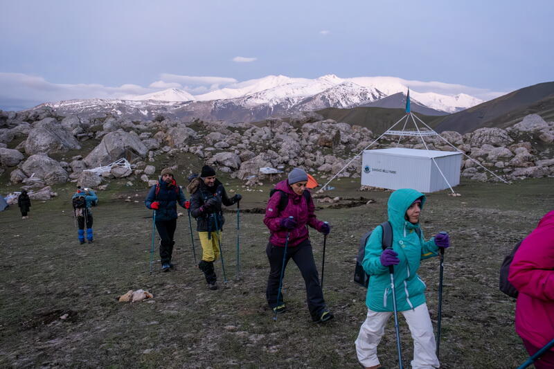Группа сотрудников "Азерлотереи" поднялась на "Вершину Гейдара"