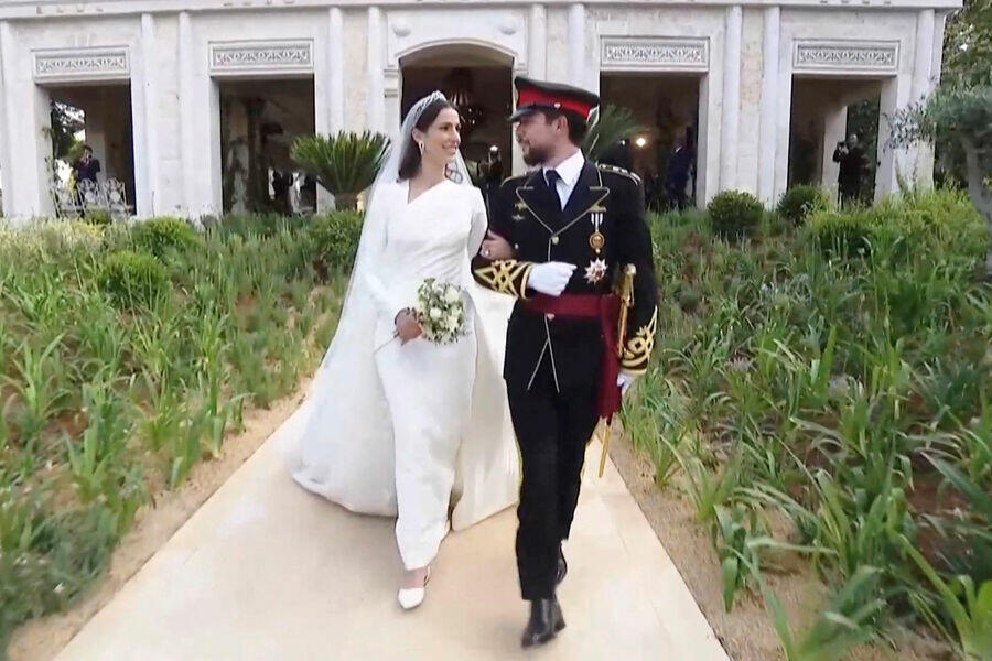 Принц Иордании Хусейн женился на архитекторе из Саудовской Аравии