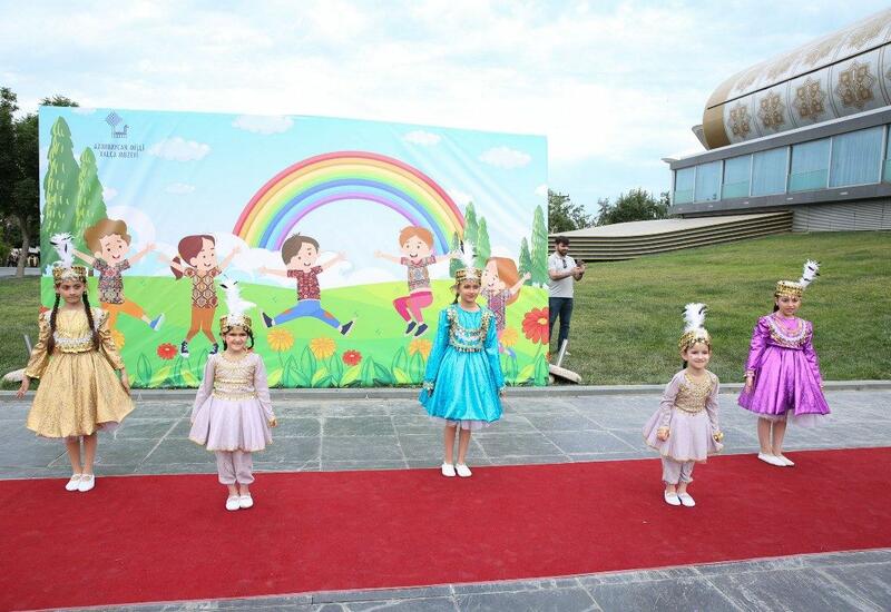 В Азербайджанском национальном музее ковра прошел фестиваль для детей