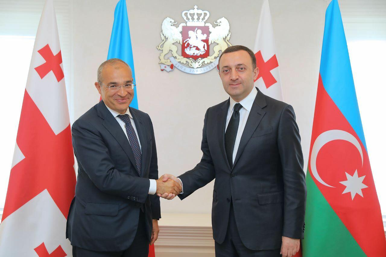 Микаил Джаббаров и Ираклий Гарибашвили обсудили расширение экономических связей стран