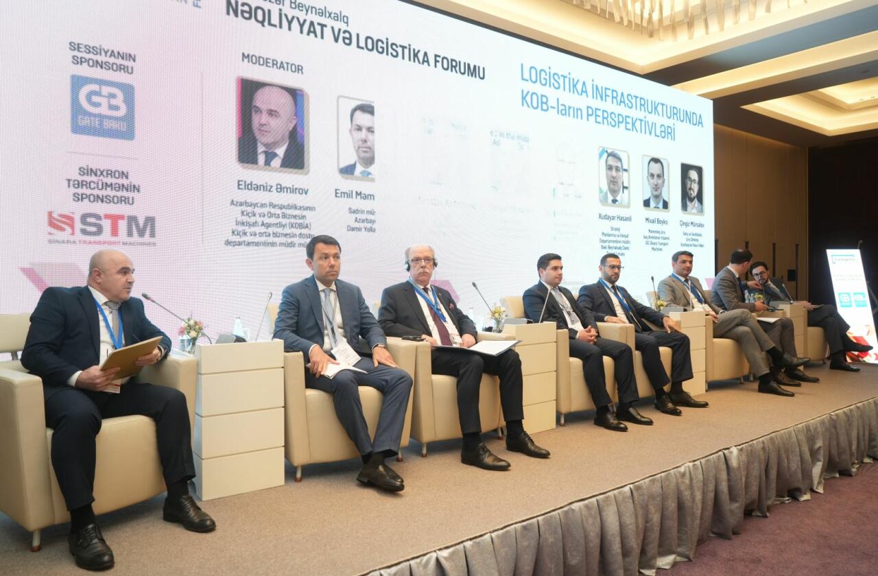 В Баку состоялся 1-й Каспийский международный транспортно-логистический форум