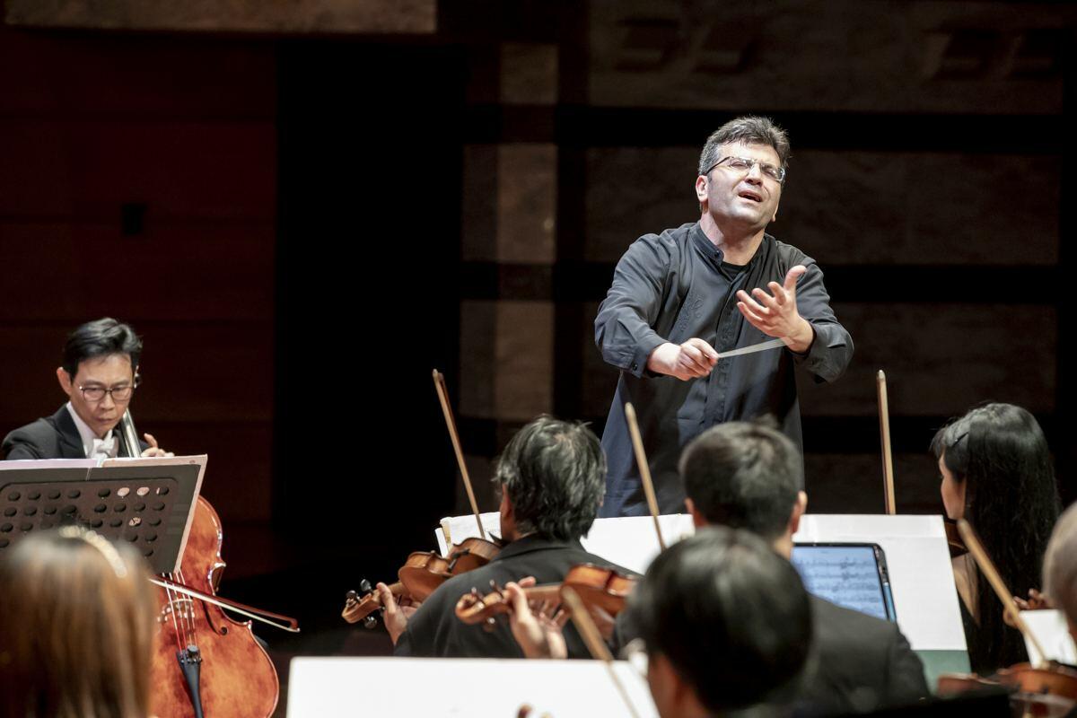 Королевский Бангкокский симфонический оркестр впервые выступил под управлением азербайджанского дирижера