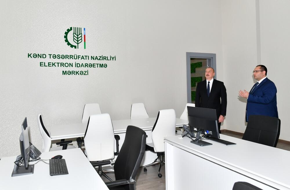 Президент Ильхам Алиев принял участие в открытии нового административного здания Министерства сельского хозяйства в Баку