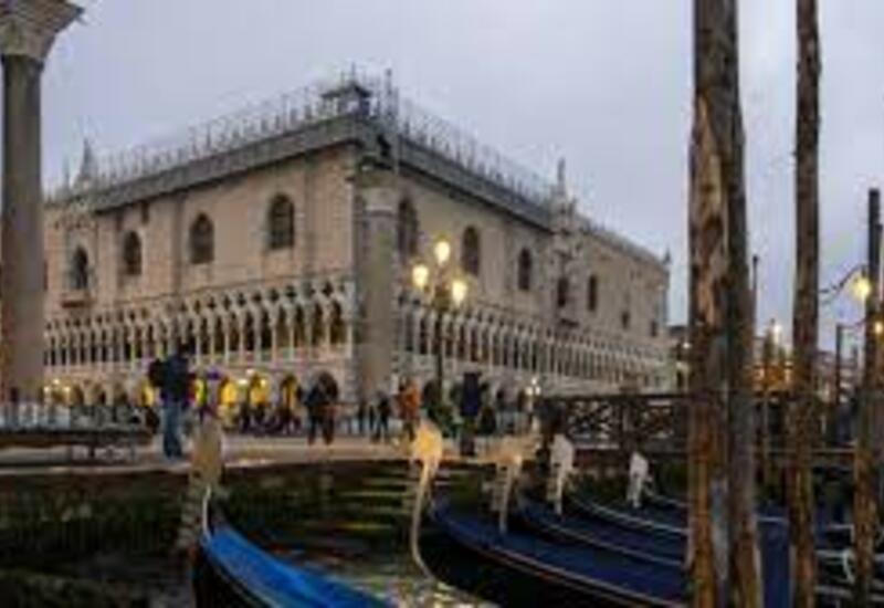 Массовый туризм убивает уникальный дух Венеции?