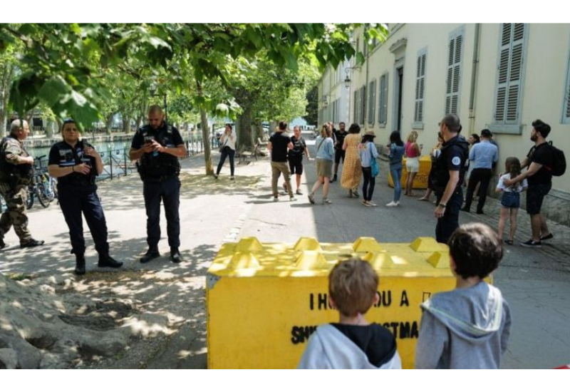 Подробности ужасной атаки на детей во Франции