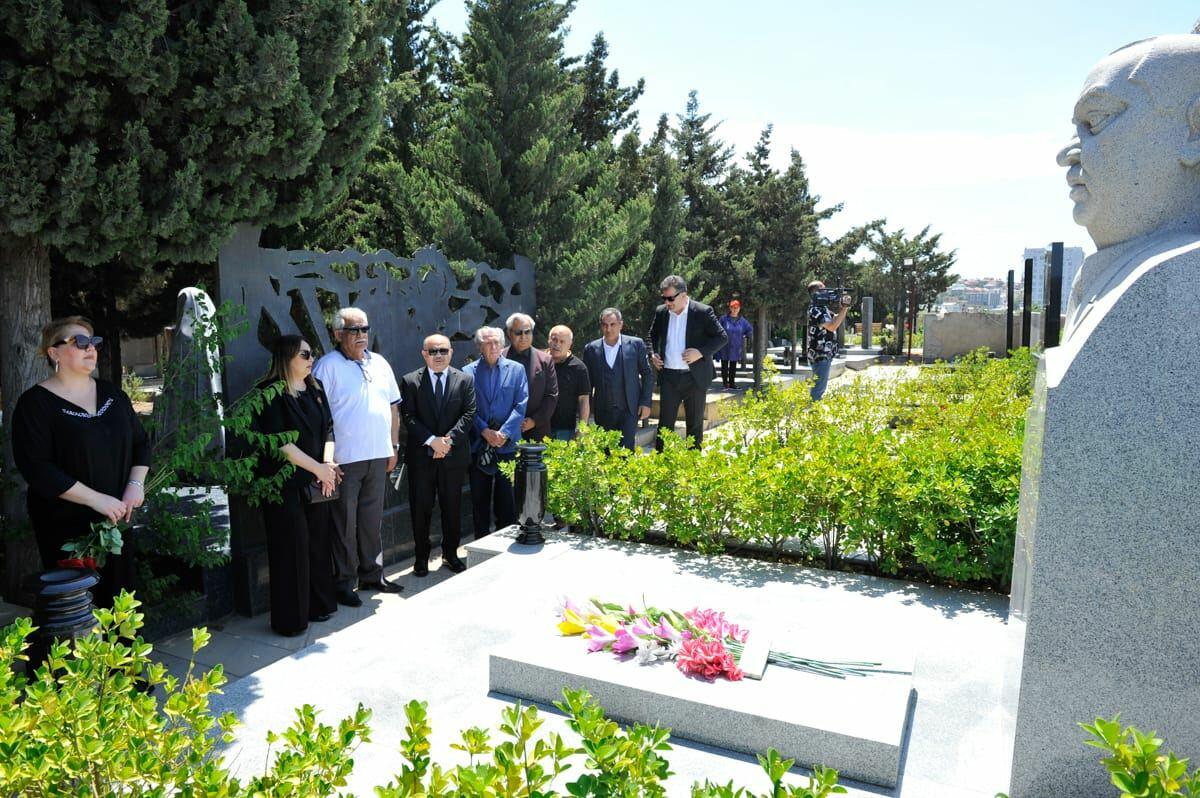 В Баку почтили память Сиявуша Аслана