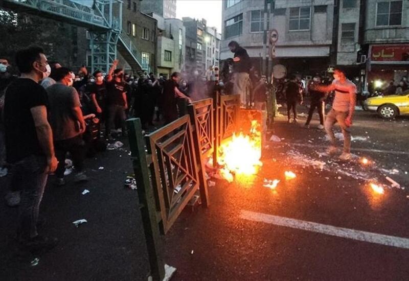 В Иране не стихают протестные настроения