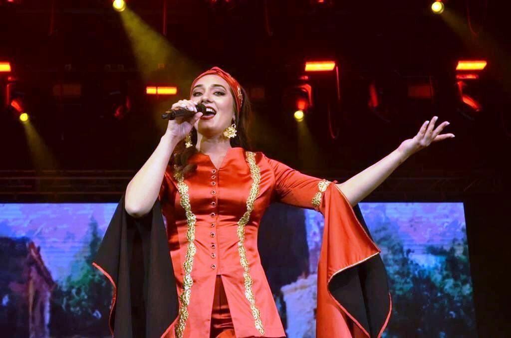 Азербайджанка признана самой красивой и талантливой в России
