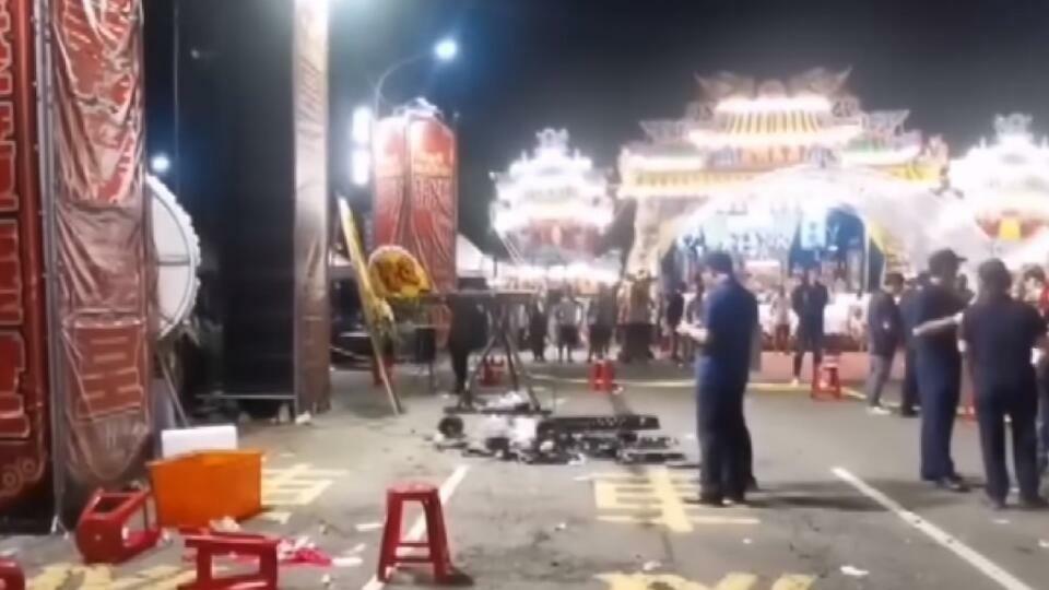 На Тайване во время ярмарки произошел сильный взрыв