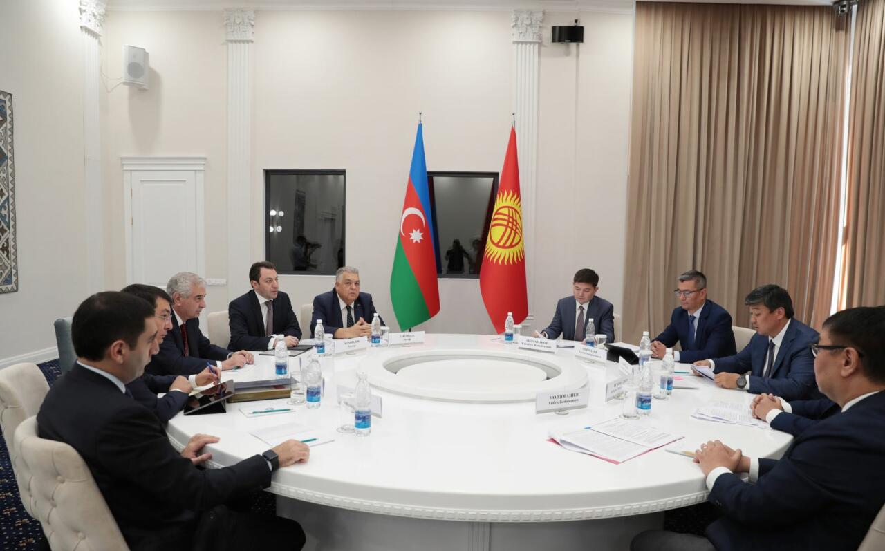 Азербайджан и Кыргызстан совместно цифровизируют Средний коридор
