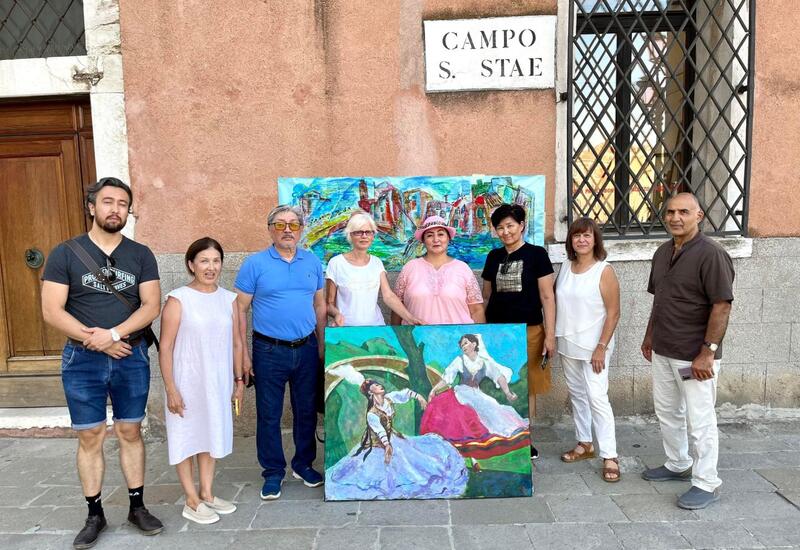 Азербайджанские художники на международном симпозиуме в Венеции
