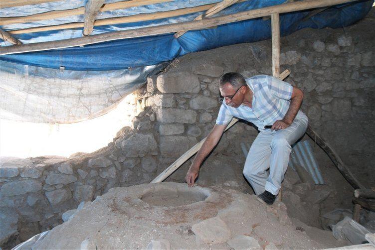 Türkiyədə 700 min illik tarixi olan metal emalatxanası aşkar edildi