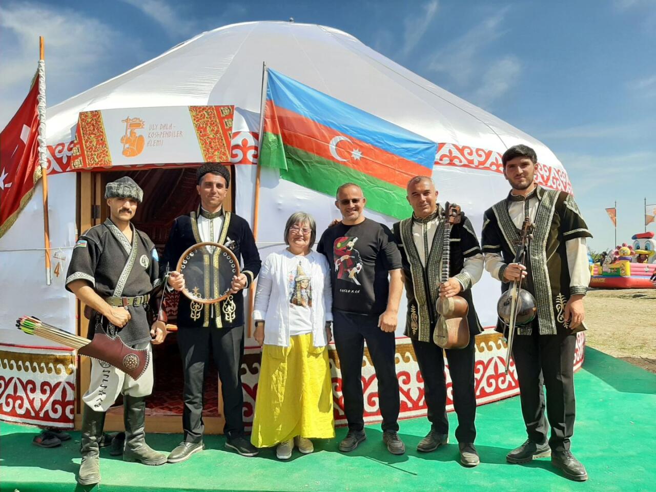 Азербайджанцы в Великой степи Казахстана - традиции номадов, тюркcких народов
