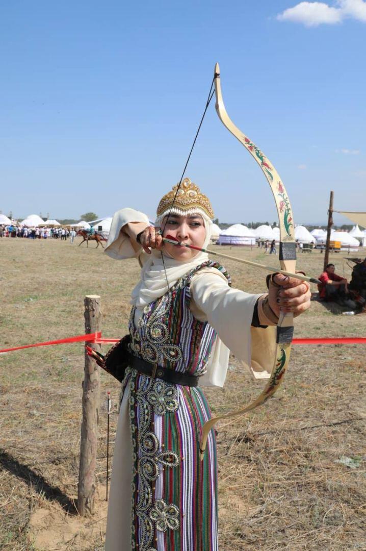 Азербайджанцы в Великой степи Казахстана - традиции номадов, тюркcких народов