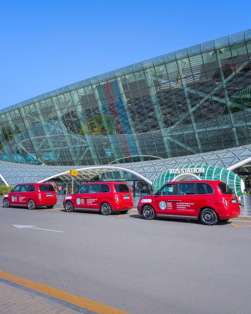 Бакинский аэропорт рекомендует пользоваться услугами только официальных такси